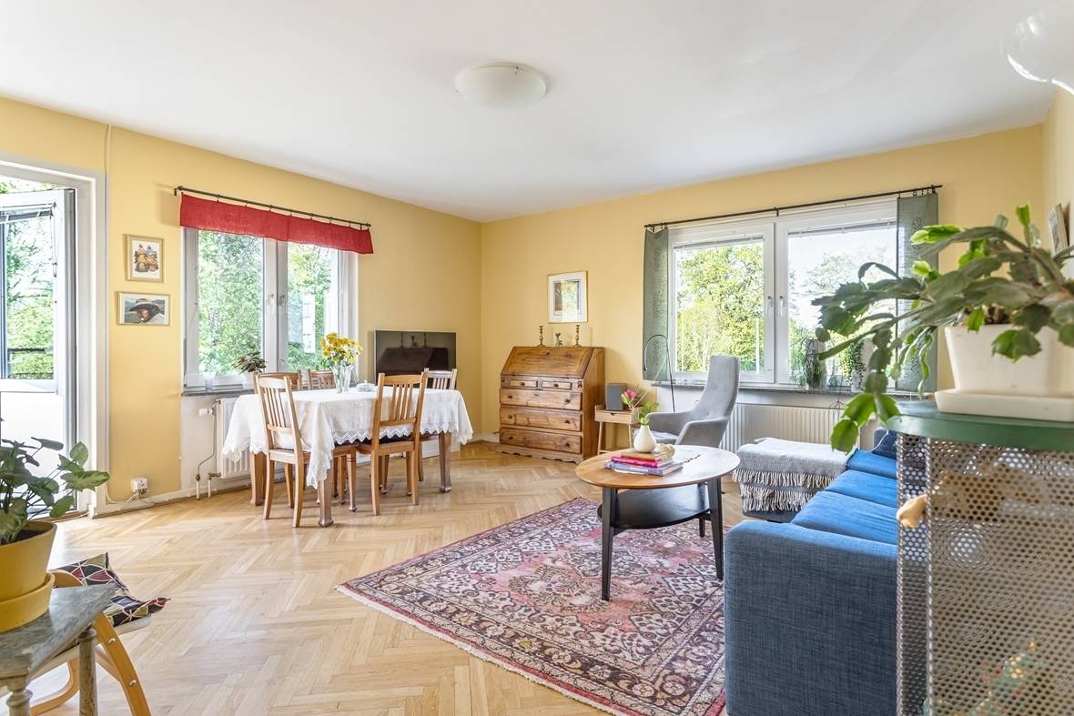 3 rum lägenhet på Lönnholmsgatan 10 Liljeholmen, Jönköpings kommun - bild 2