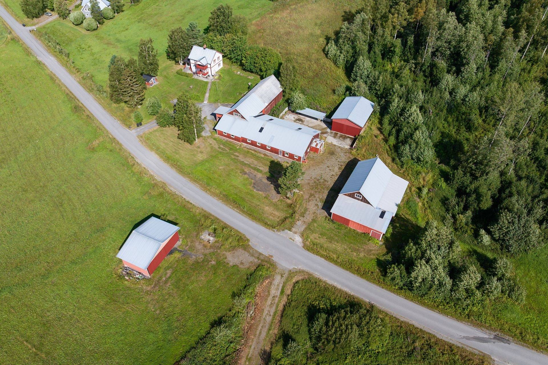 Gård med jordbruk på Klutmark 317 Klutmark Skellefteå kommun - bild 38