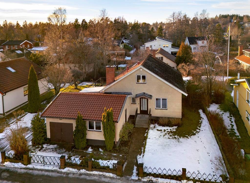 7 rum Villa på Videvägen 31 Huddinge - Fullersta Huddinge kommun - bild 2