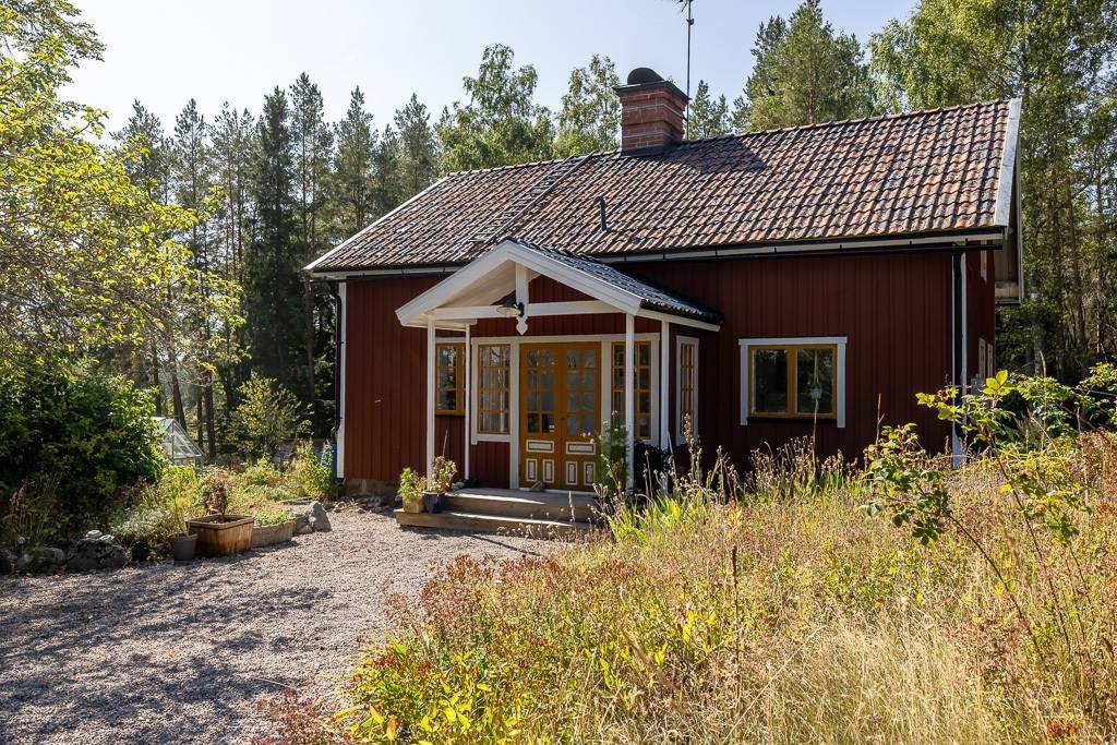 5 rum gård utan jordbruk på Nysätra Hammarby 21 Örsundsbro, Enköpings kommun - bild 1