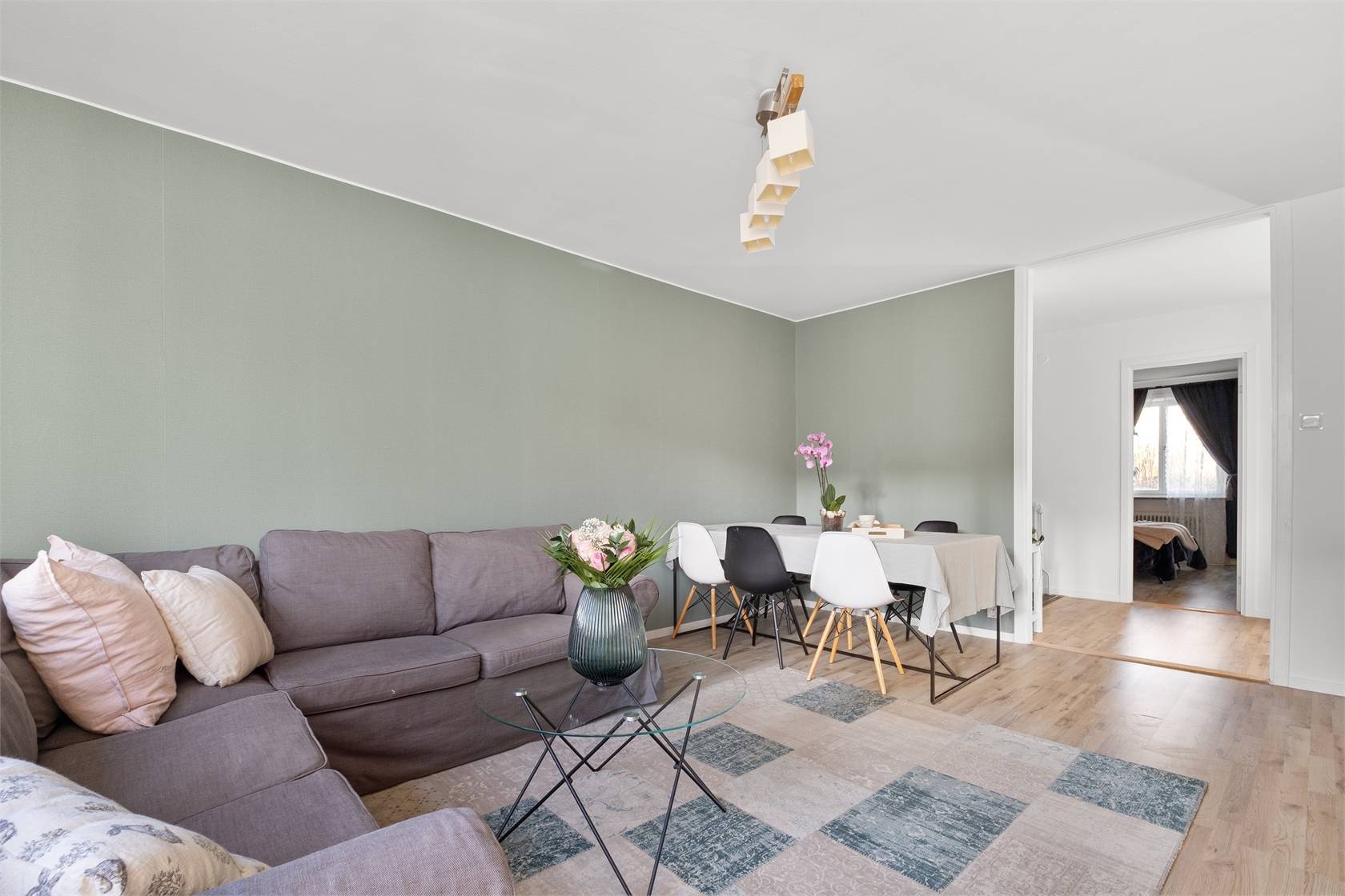 3 rum Lägenhet på Njurundagatan 6 Vällingby - Råcksta Trädgårdsstad Stockholms kommun - bild 10