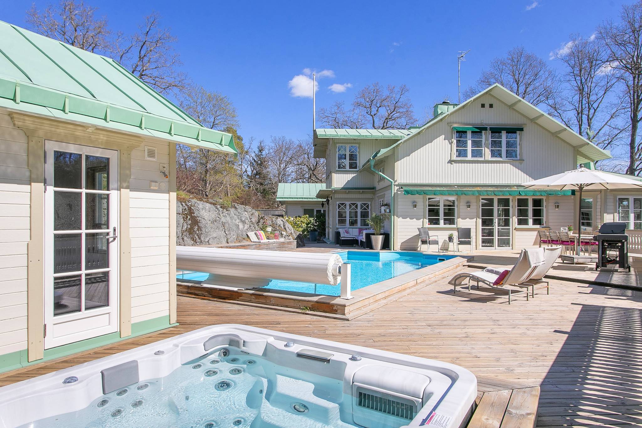 9 rum villa på Kadettvägen 10 Boo Gård, Nacka kommun - bild 2