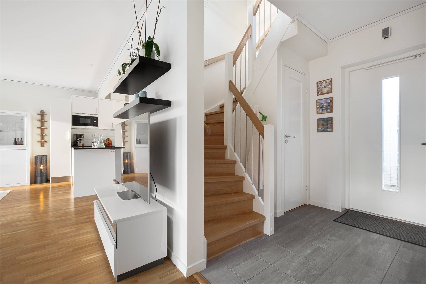 6 rum Parhus på Torparfars väg 8F Vällingby - Vinsta Stockholms kommun - bild 8