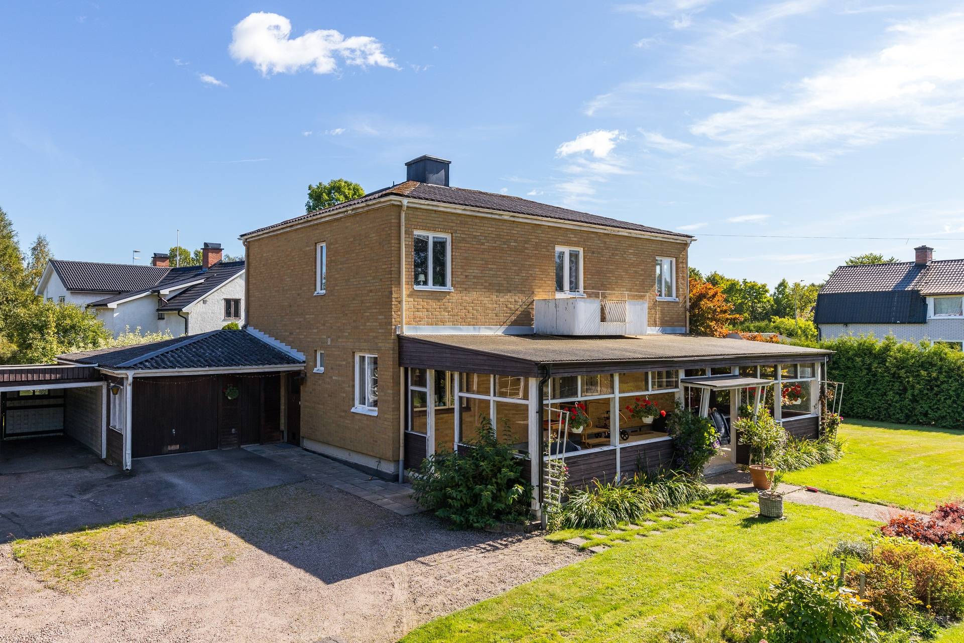 8 rum Villa på Virkesgatan 12 Älgarås Töreboda kommun - bild 2