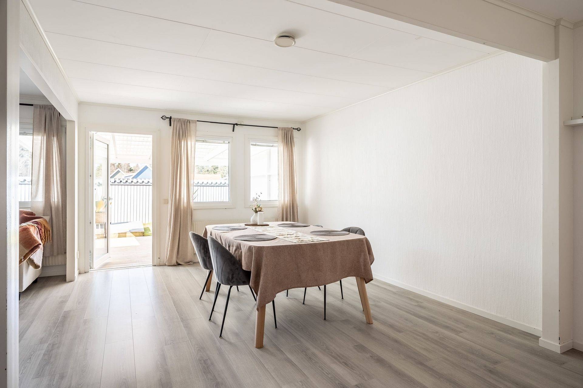 4 rum Parhus på Gullhönevägen 7 Södra Ryd Skövde kommun - bild 12