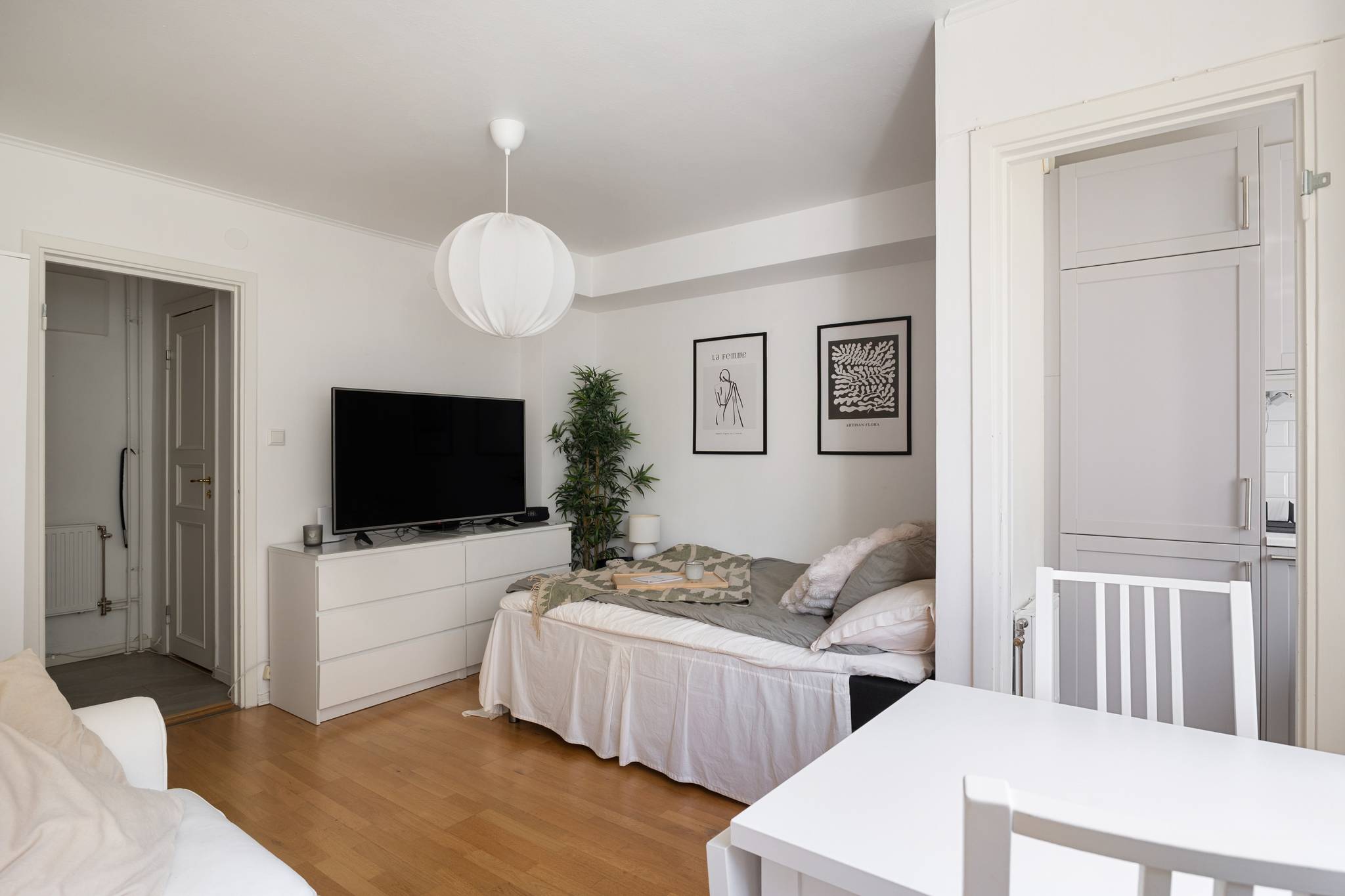 1 rum lägenhet på Hörningsnäsvägen 32 Huddinge, Huddinge kommun - bild 3