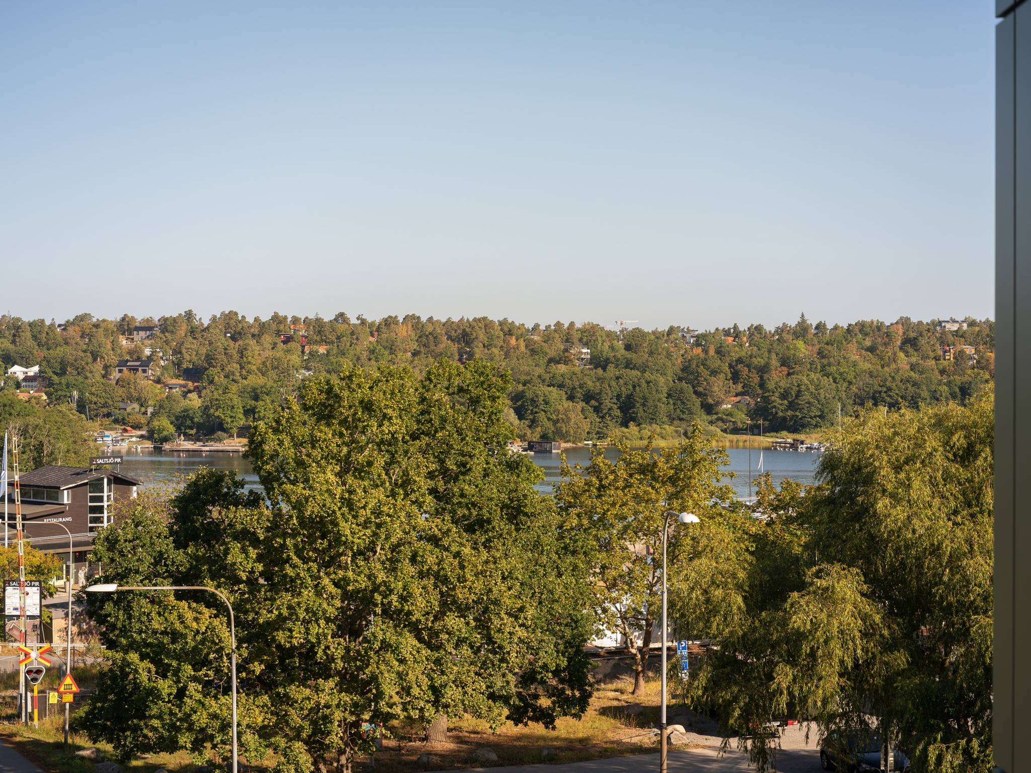 2 rum lägenhet på Fisksätravägen 28A Saltsjöbaden, Nacka kommun - bild 2