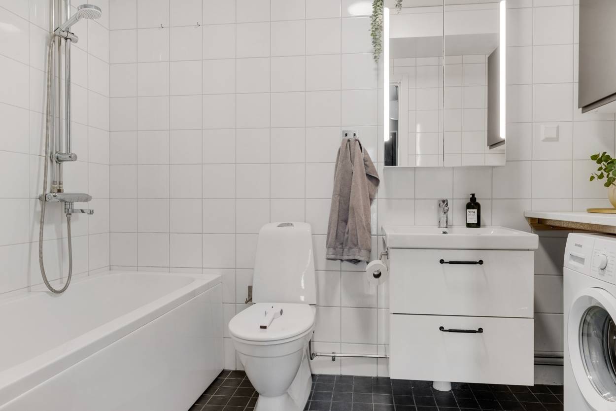 5 rum Radhus på Tågmästaregatan 5 Kävlinge Tätort Kävlinge kommun - bild 12
