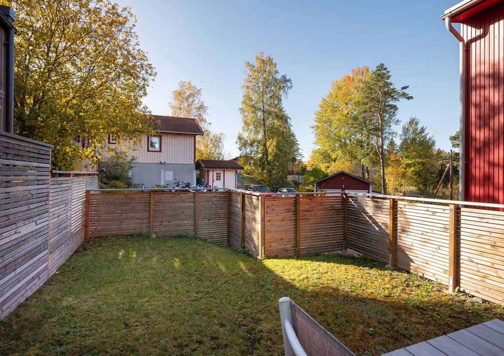 4 rum Parhus på Skarphedens väg 8b Glömsta Huddinge kommun - bild 5