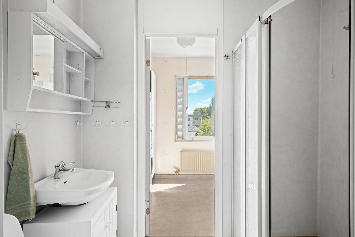 4 rum Lägenhet på Hallonvägen 8 Kungsängen - Tibble Upplands-Bro kommun - bild 9