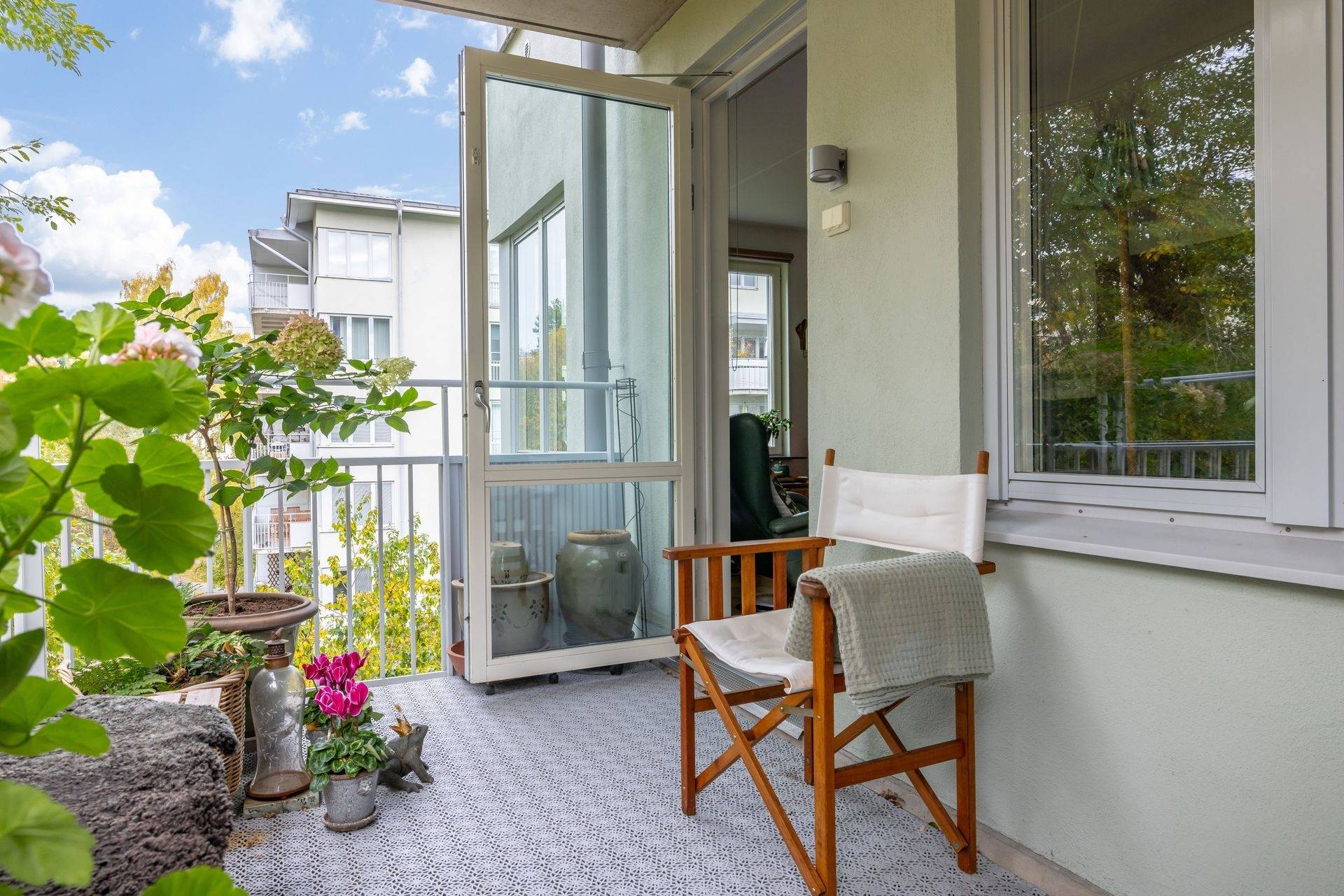 2 rum Lägenhet på Sandhamnsgatan 34, 6 av 8 tr Gärdet Stockholms kommun - bild 2
