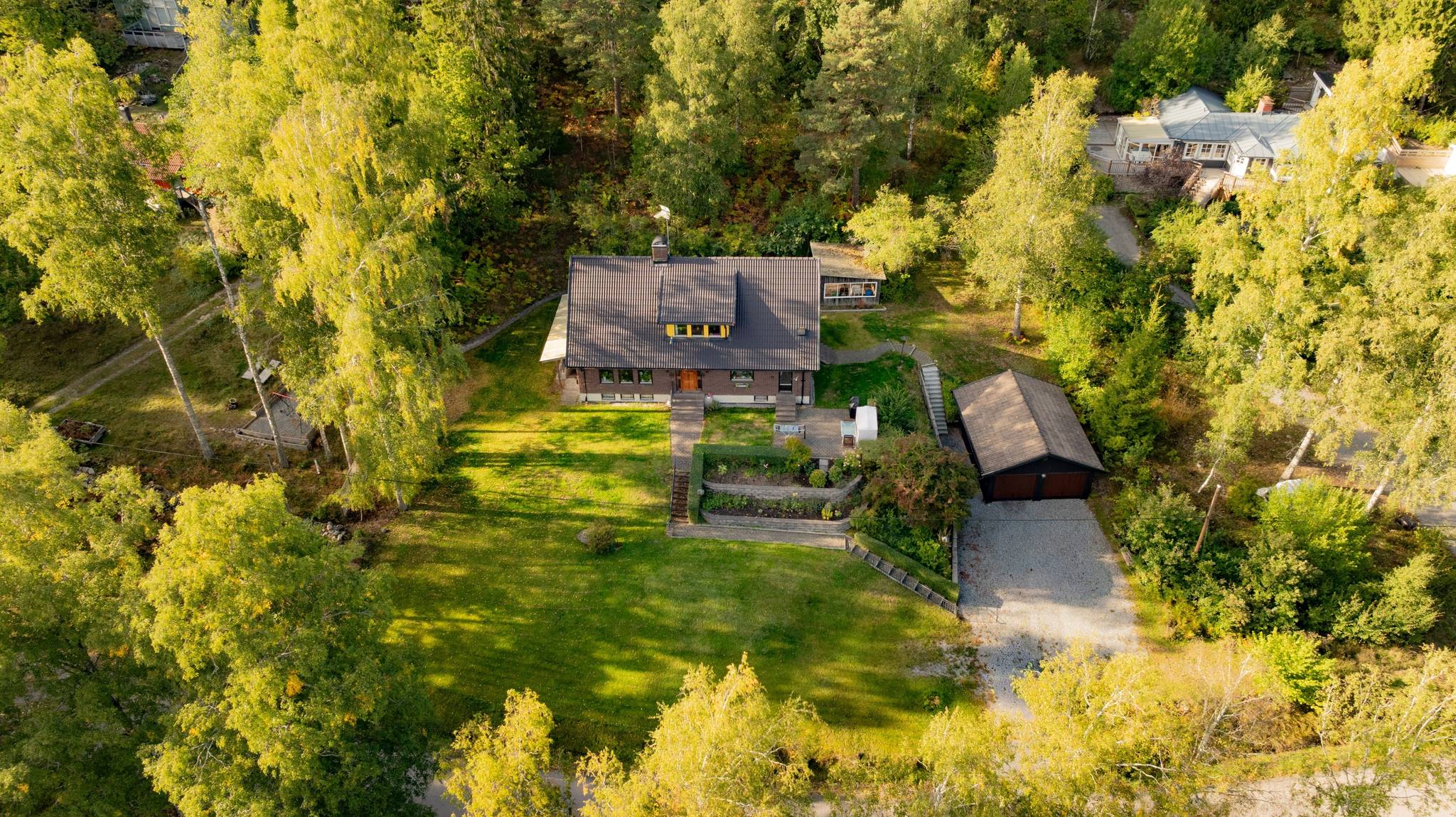 8 rum Villa på Sjöbergsvägen 25 Stava Österåkers kommun - bild 14