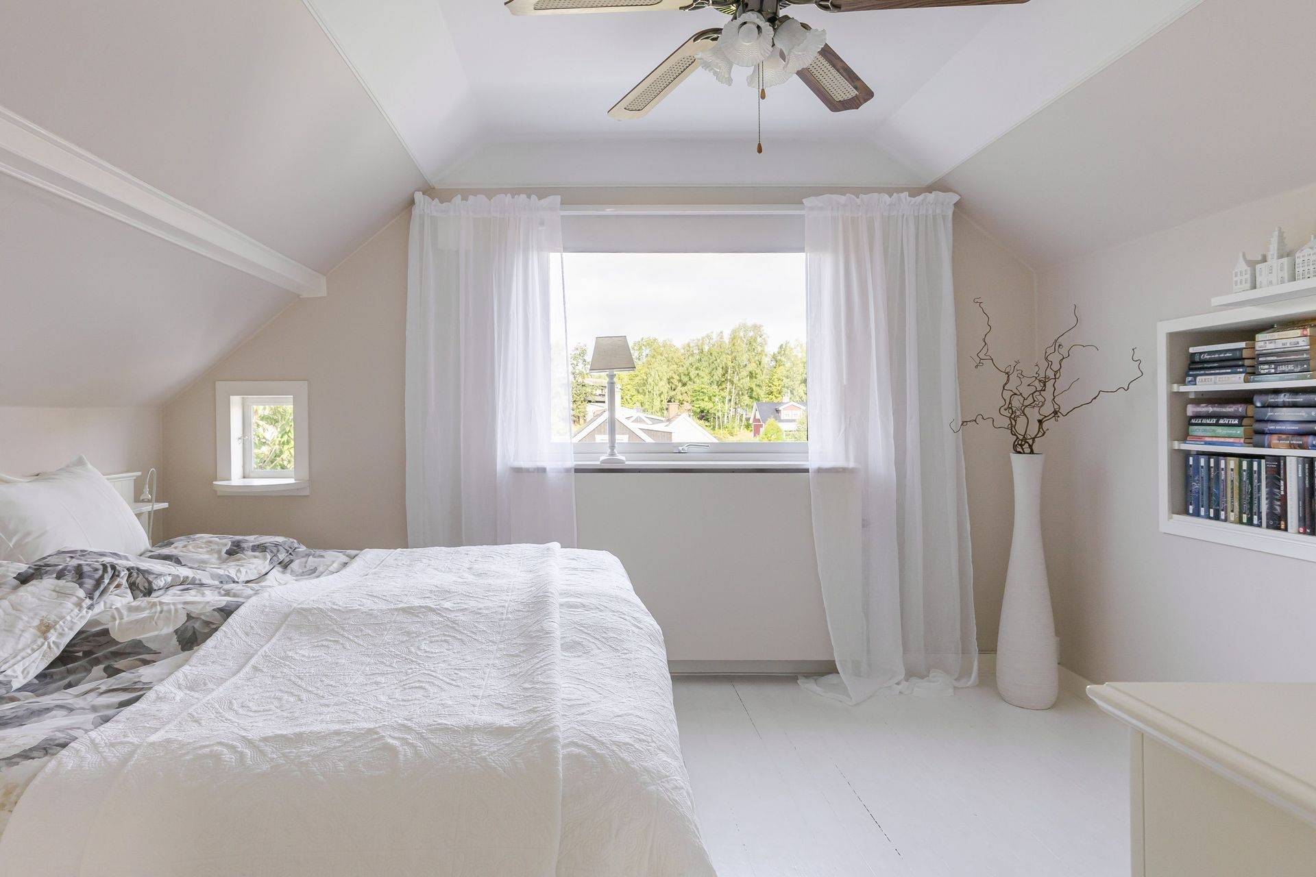 4 rum Villa på Borensvägen 45 Motala Motala kommun - bild 24