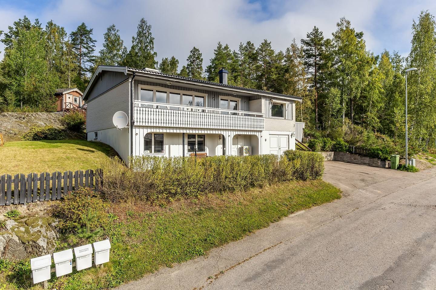 6 rum Villa på Markörvägen 7 Skjutbaneområdet Smedjebackens kommun - bild 2