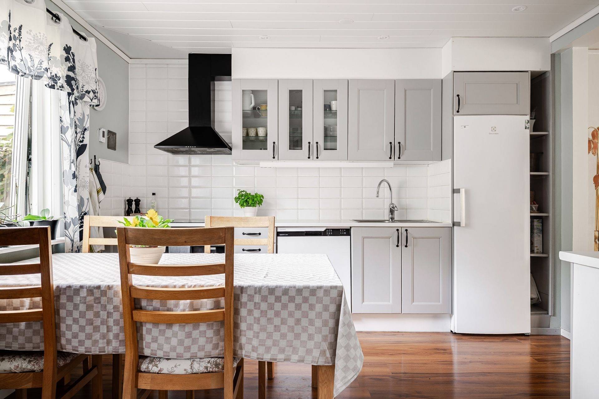 3 rum radhus på Jupitervägen 68 Stenkulla, Nyköpings kommun - bild 5