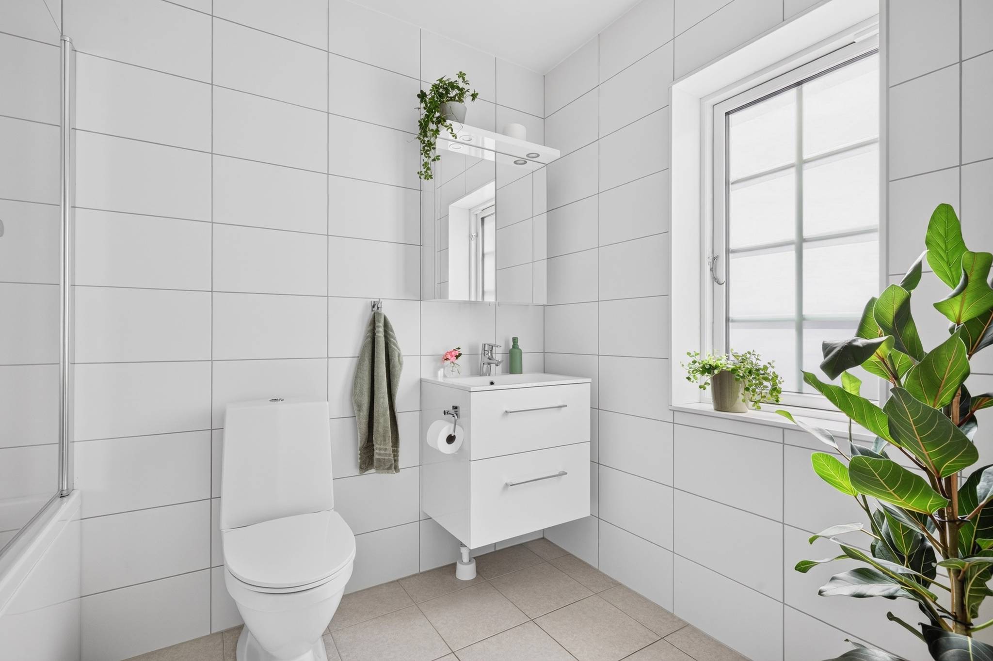5 rum Radhus på Lilla Ässkogvägen 18B Norra Bro Örebro kommun - bild 18