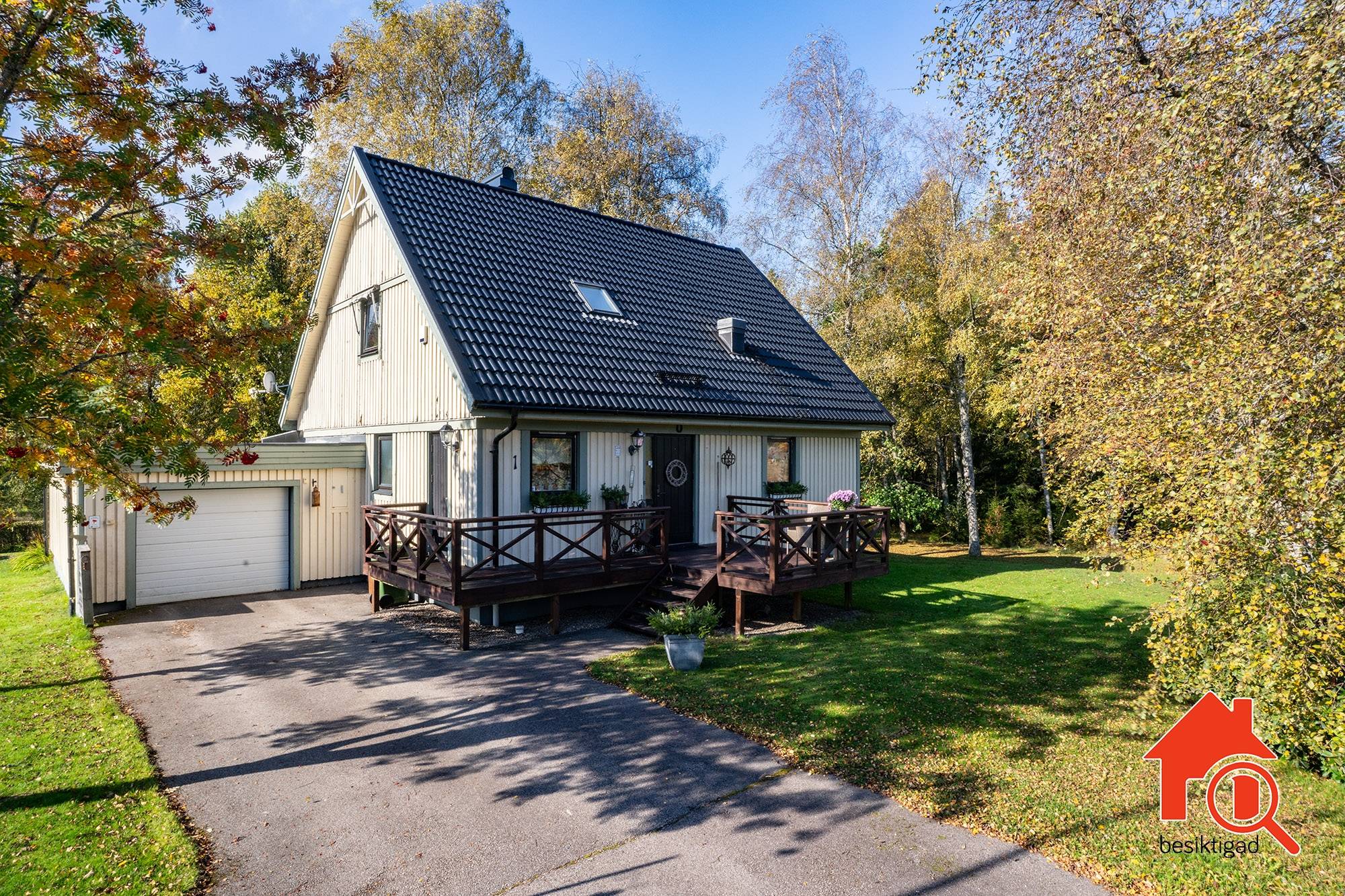 5 rum villa på Ekvägen 1 Bäckefors, Bengtsfors kommun - bild 1