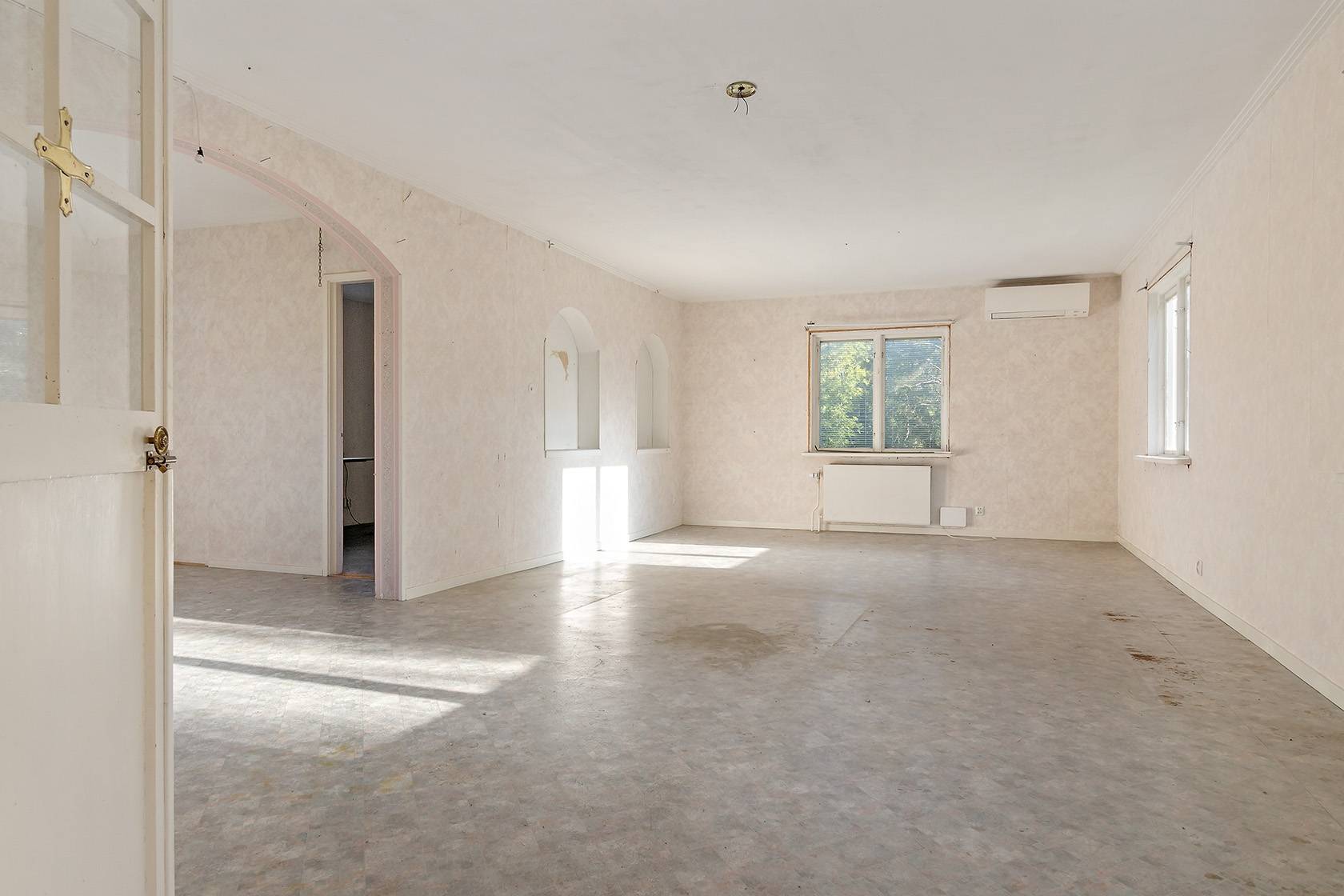 7 rum Gård utan jordbruk på Hultets gård Öresjö Trollhättans kommun - bild 17