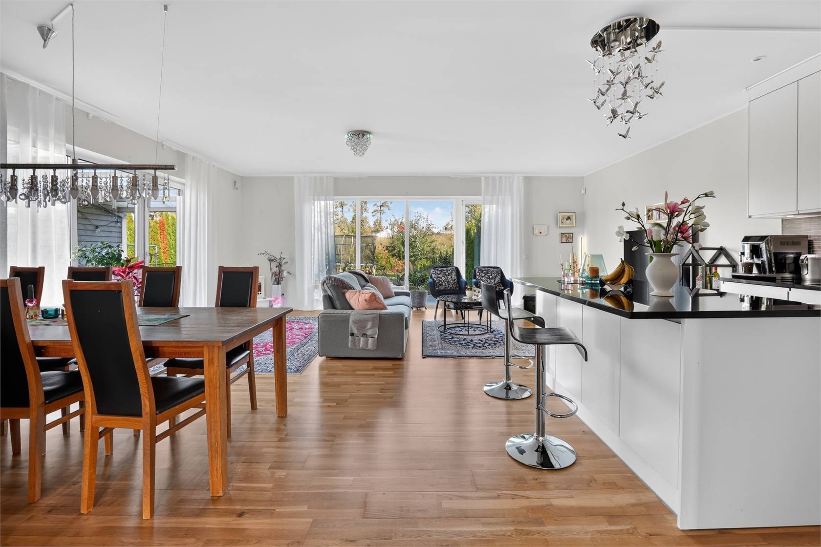 6 rum Parhus på Julias väg 43A Järna Södertälje kommun - bild 11