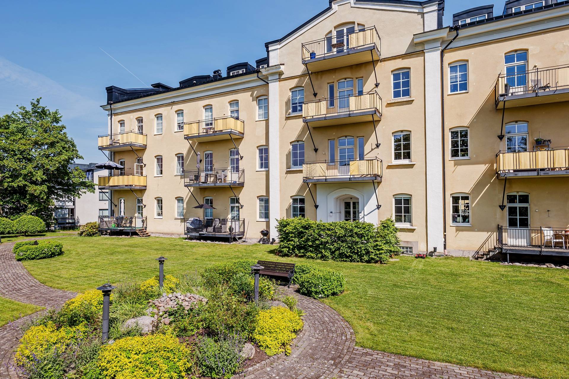 2 rum lägenhet på Residensgatan 1 Centralt, Vänersborgs kommun - bild 1