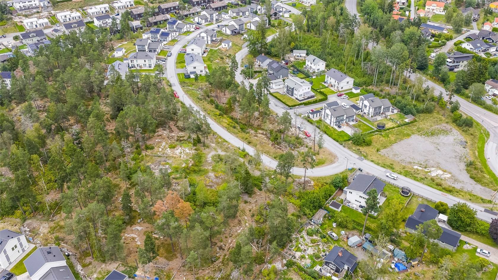 Tomt på Klavebacken 4 Länna Huddinge kommun - bild 4