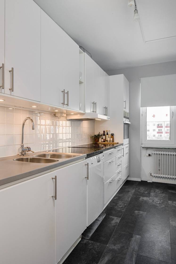 3 rum Lägenhet på Prostgatan 7 B Gamla Staden Lidköpings kommun - bild 3