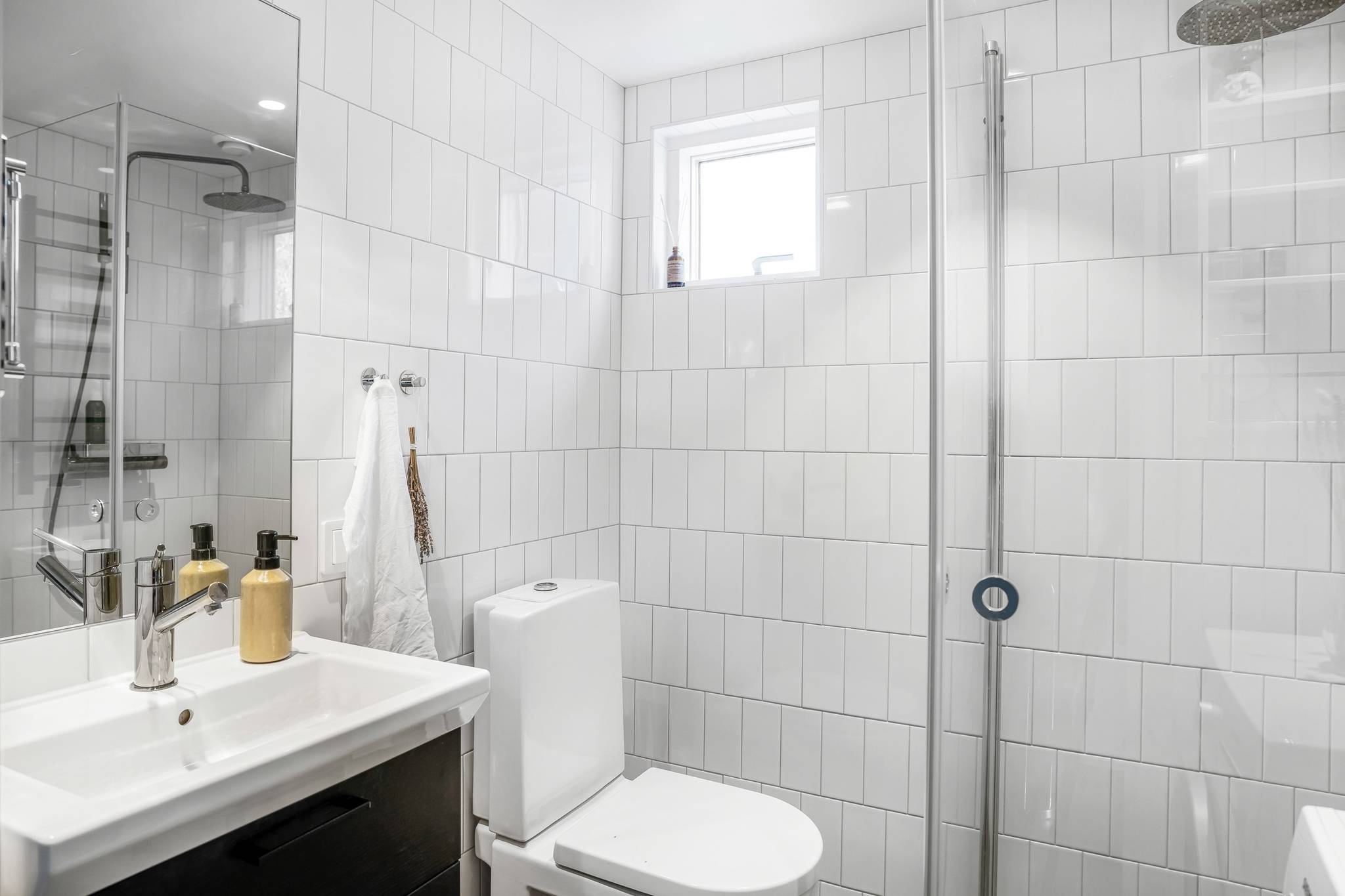 2 rum Lägenhet på LÖVBACKEN 8 ELLA PARK Täby kommun - bild 9
