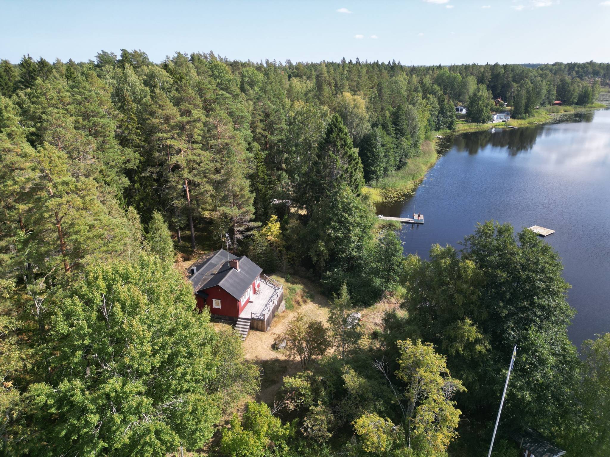 4 rum Fritidshus på Sättrabyvägen 133 och 131B Sättraby Norrtälje kommun - bild 2