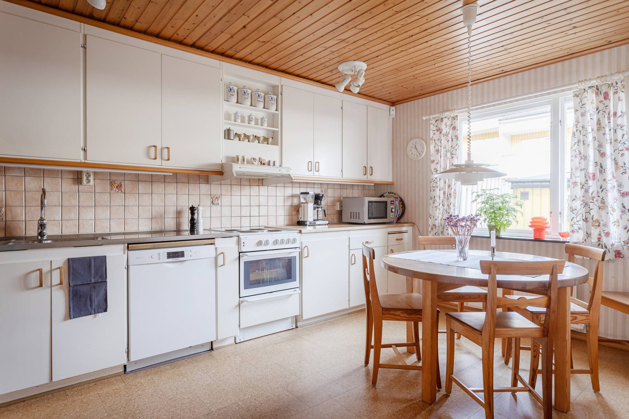 5 rum Radhus på Trädgårdsvägen 73 Töjnan Sollentuna kommun - bild 7