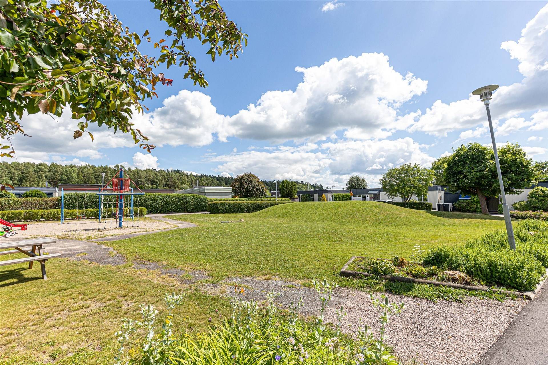 6 rum Villa på Vadarvägen 42 Elund Köpings kommun - bild 36