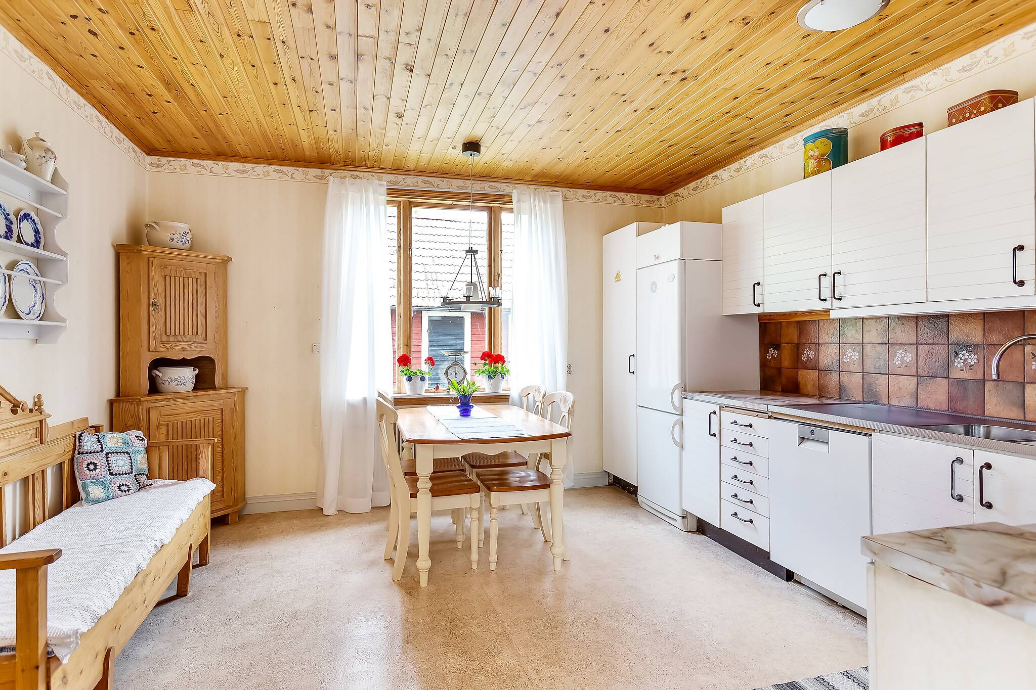 7 rum Villa på Östantorpsvägen 15 Åtvidaberg Åtvidabergs kommun - bild 6