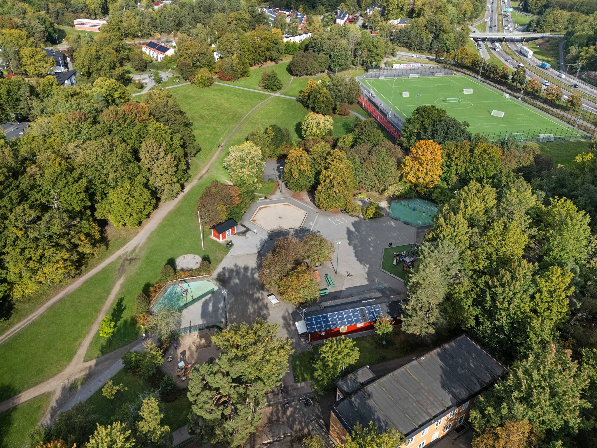 2 rum Lägenhet på Hammarögatan 8, uteplats Farsta Stockholms kommun - bild 41