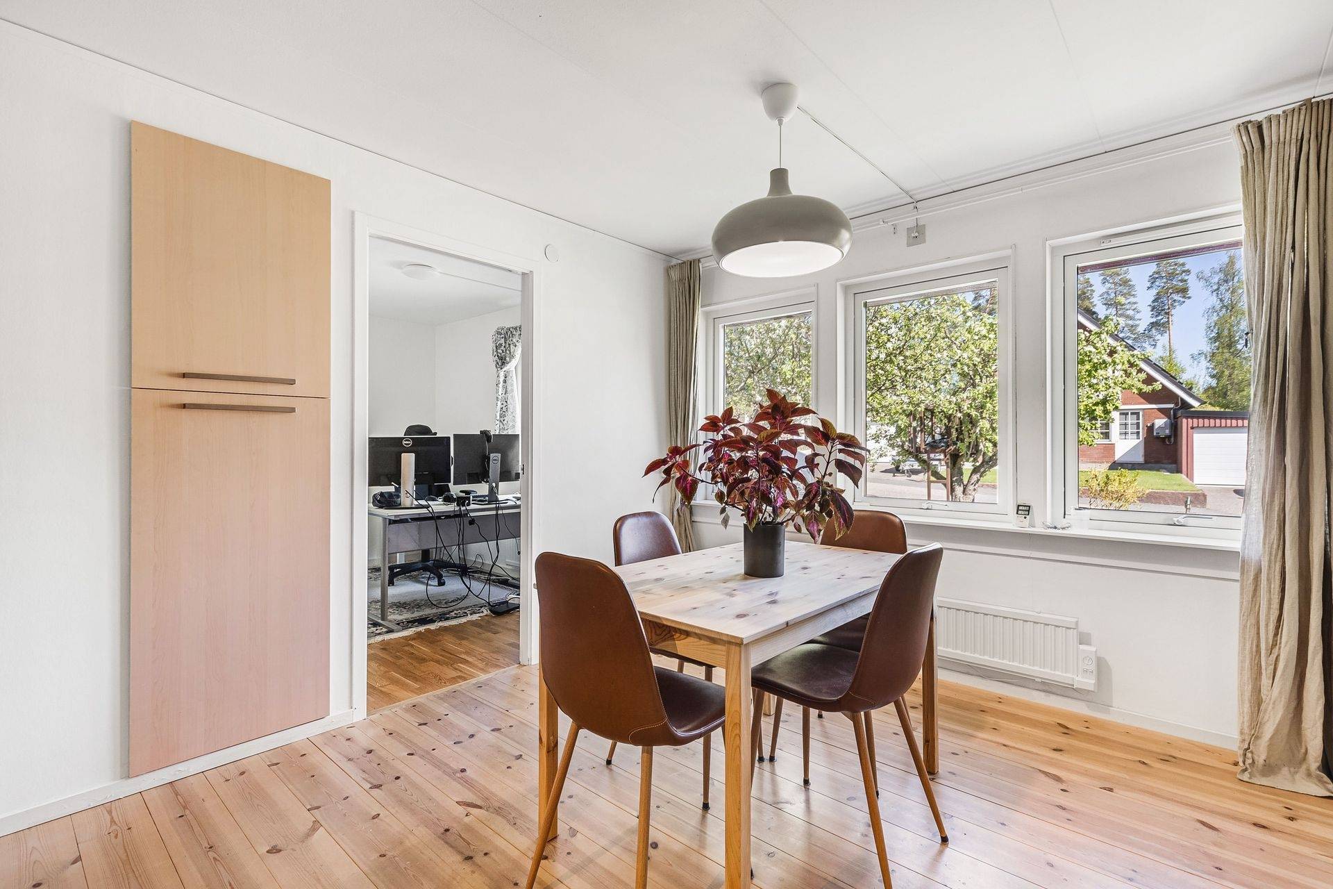6 rum Villa på Lingonstigen 17 Finninge Strängnäs kommun - bild 16