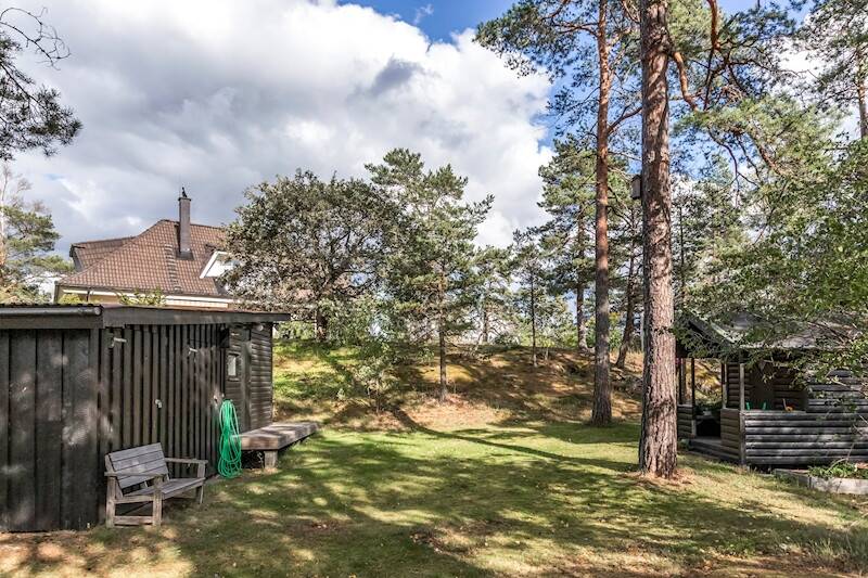 8 rum Villa på Gunnebovägen 44 Rönninge Salems kommun - bild 31