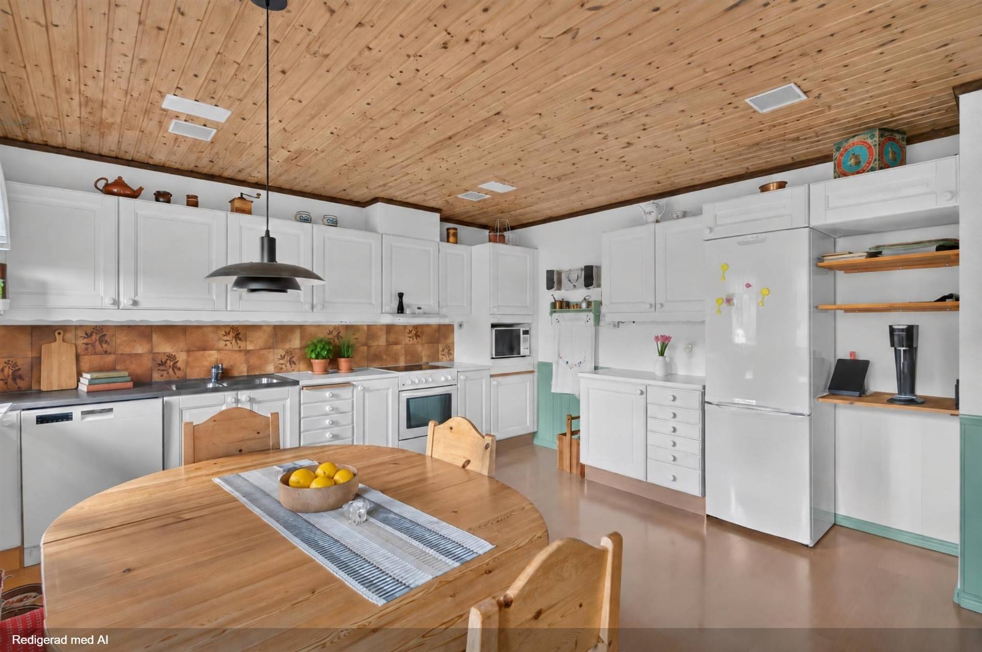 8 rum Villa på Lövsångarevägen 13 Tanumshede Tanums kommun - bild 9