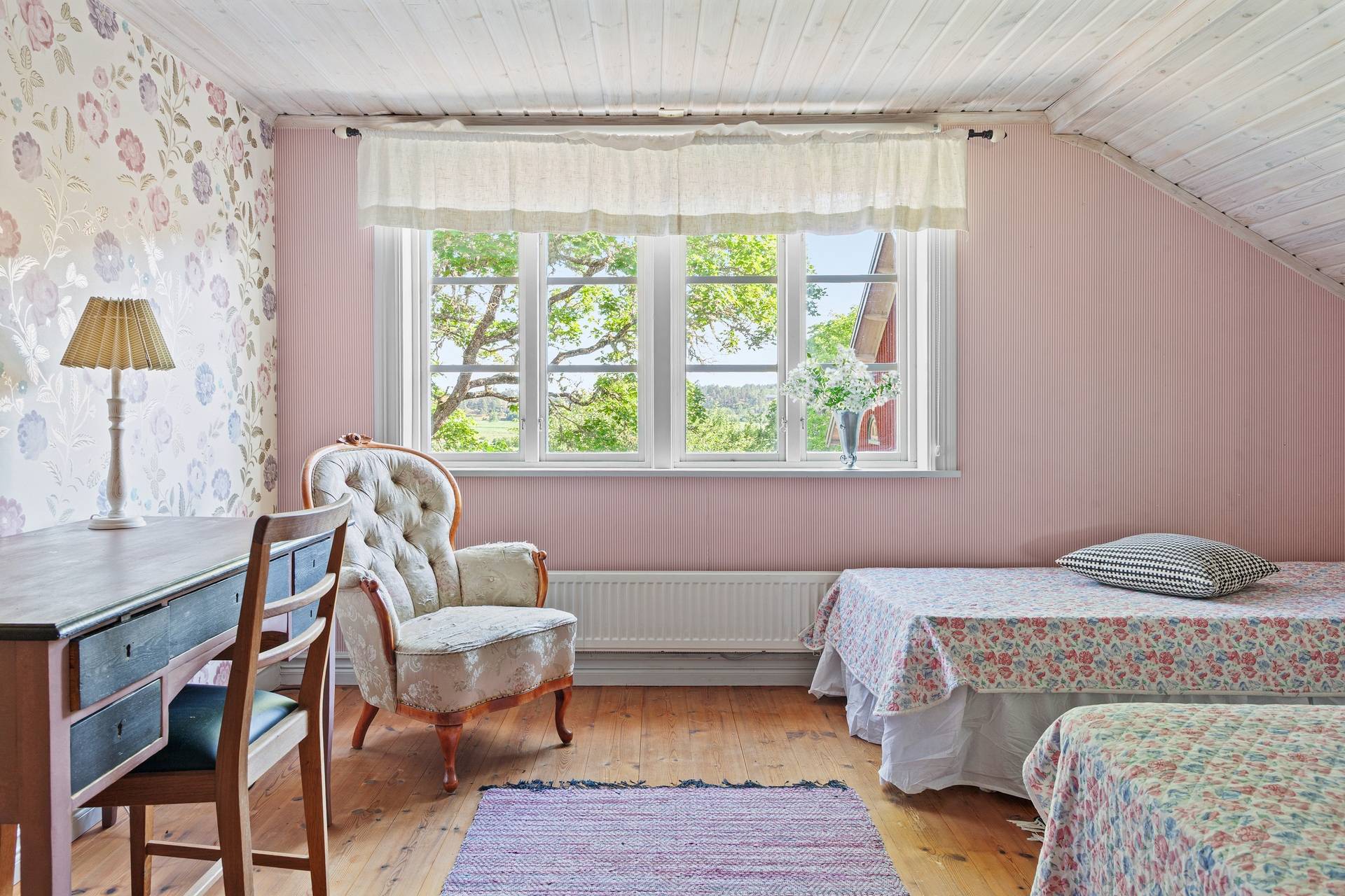 14 rum Gård utan jordbruk på Sättersta Kyrkby Övergården 1 Tystberga Nyköpings kommun - bild 63
