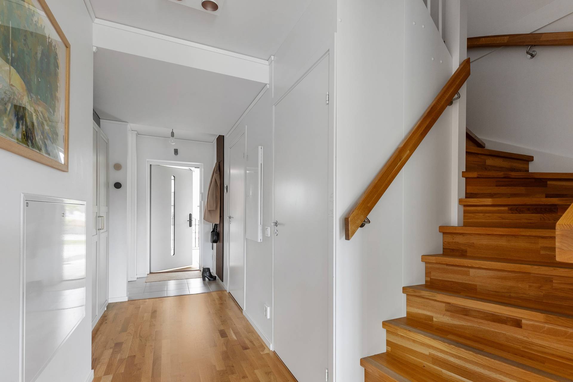 8 rum Radhus på Älvsundavägen 48 Eds Allé/Runby Upplands Väsby kommun - bild 15