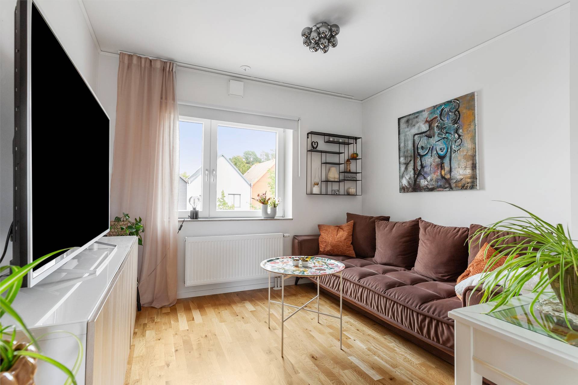 8 rum Radhus på Älvsundavägen 48 Eds Allé/Runby Upplands Väsby kommun - bild 17