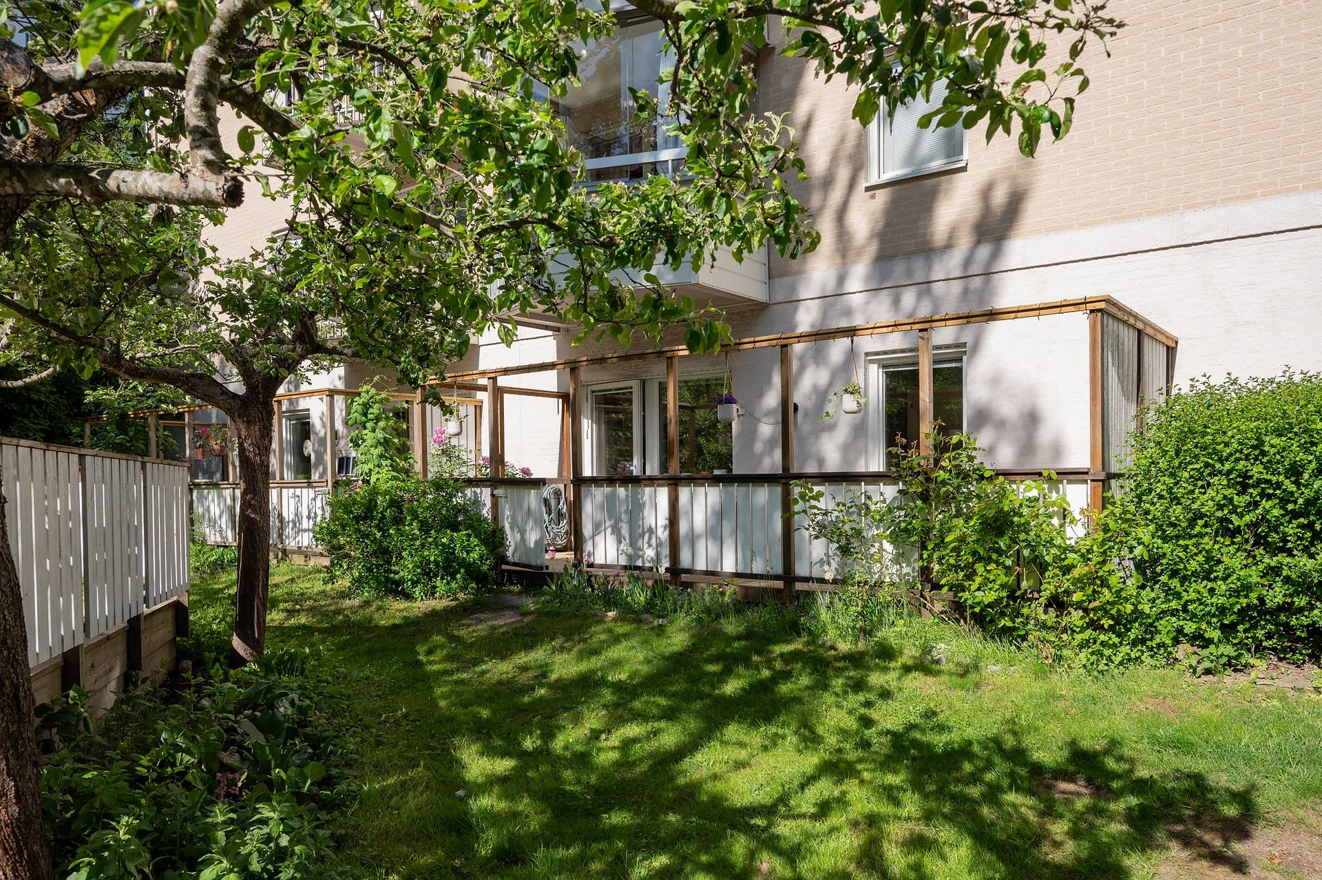 3 rum lägenhet på Lillhagsvägen 8 Älvsjöbadet, Stockholms kommun - bild 4