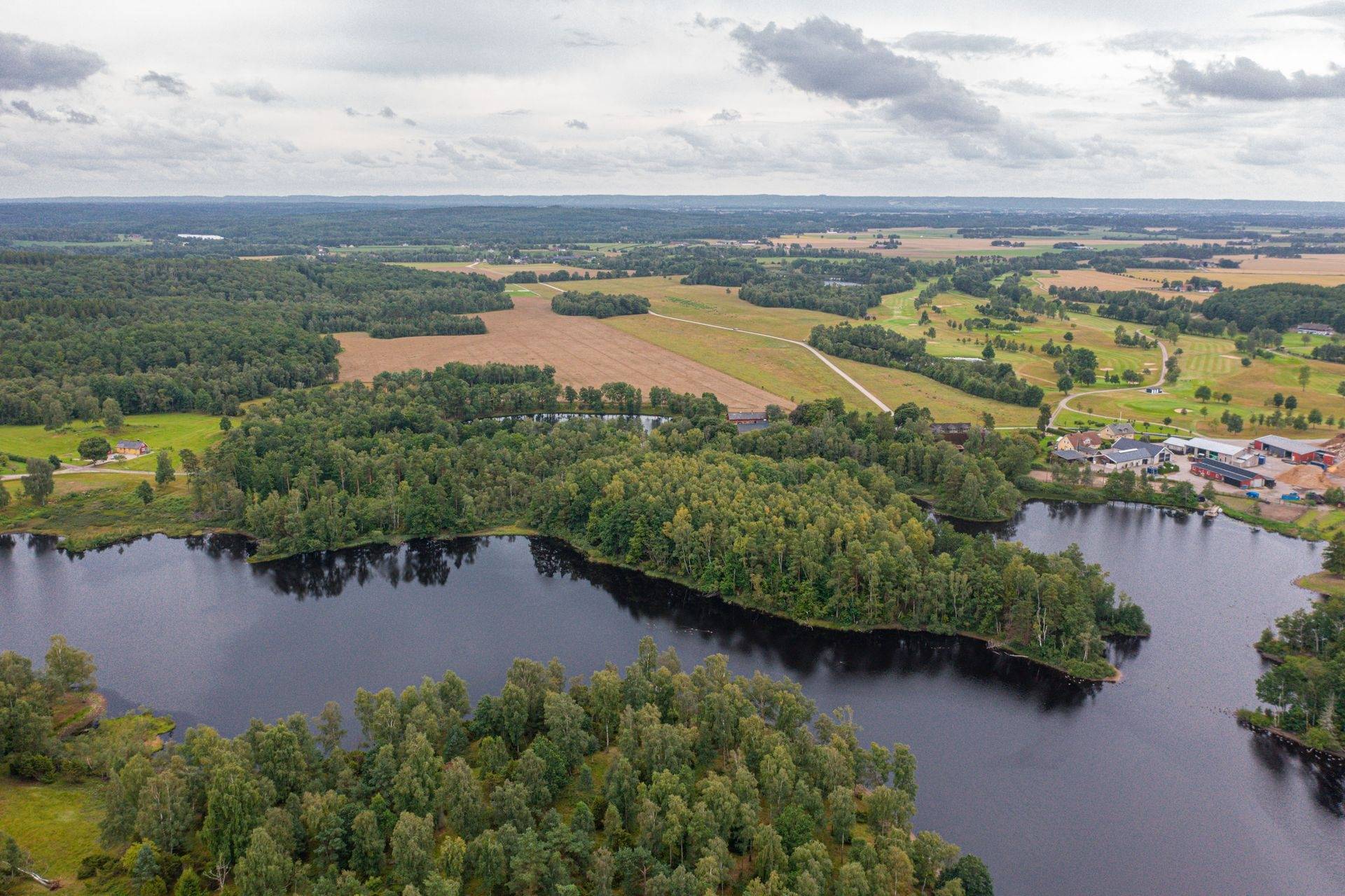 5 rum Gård med jordbruk på Kårarp 24 Skogaby / Kårarp Laholms kommun - bild 8