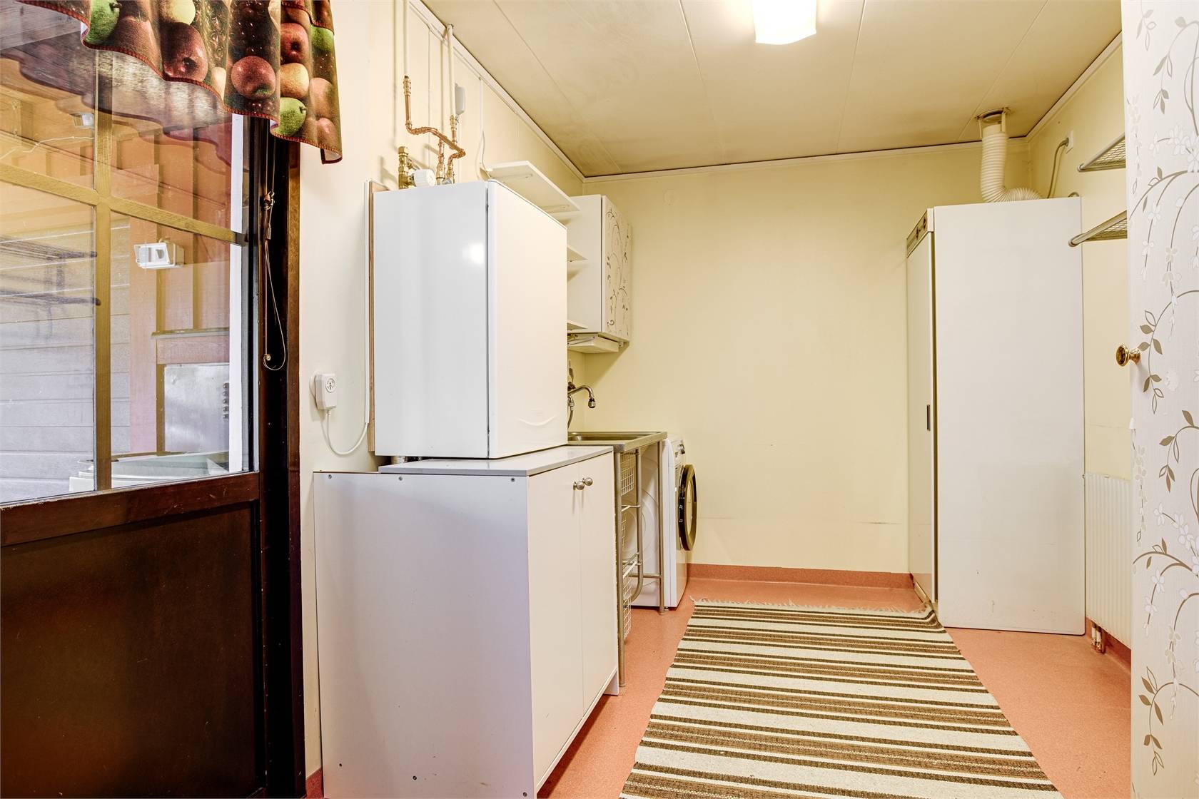 5 rum Villa på Passgatan 8 Köpings kommun - bild 18