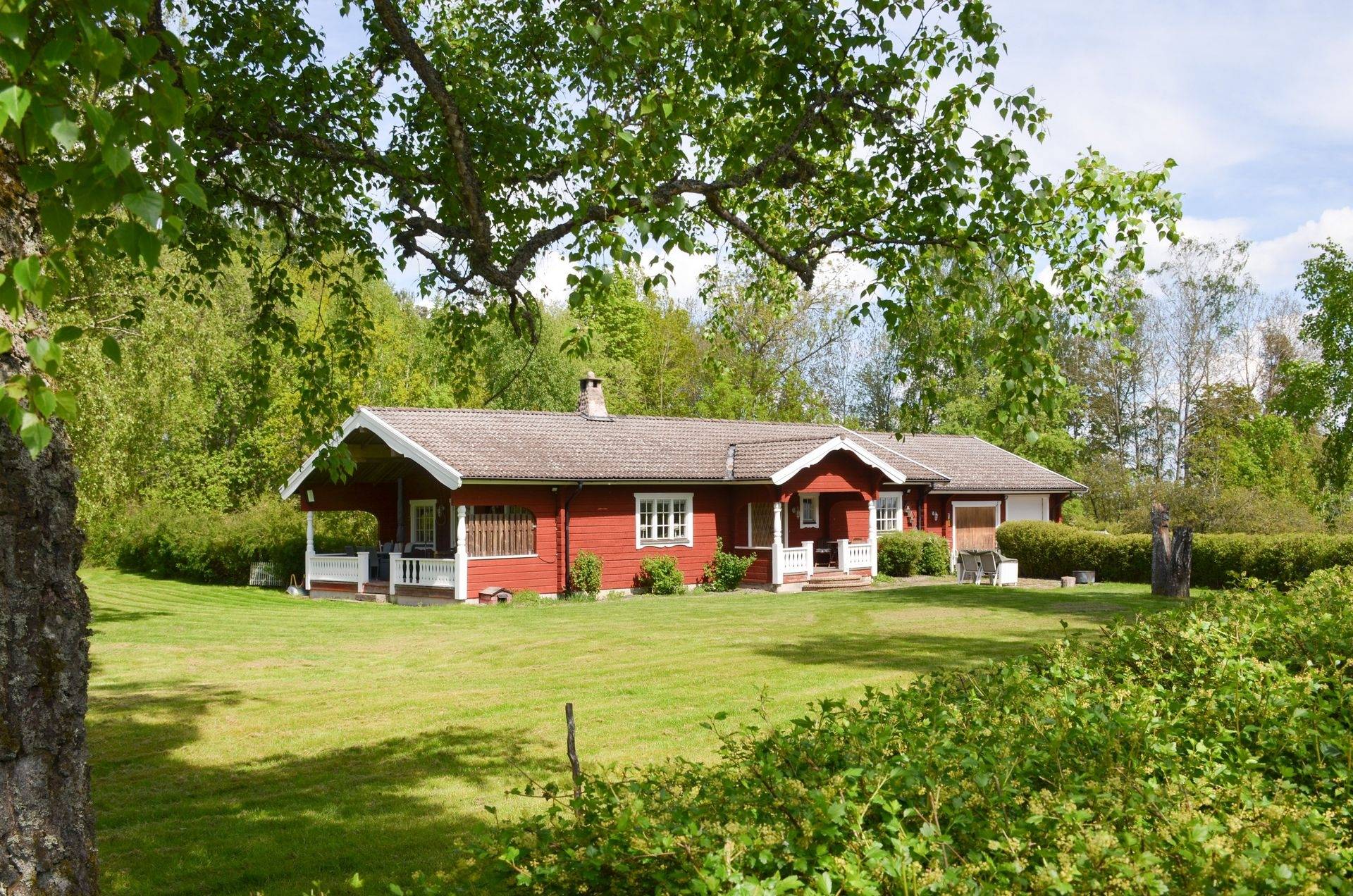 4 rum gård/skog på Smedtofta Ravelsgården 3 Stora Levene, Vara kommun - bild 1