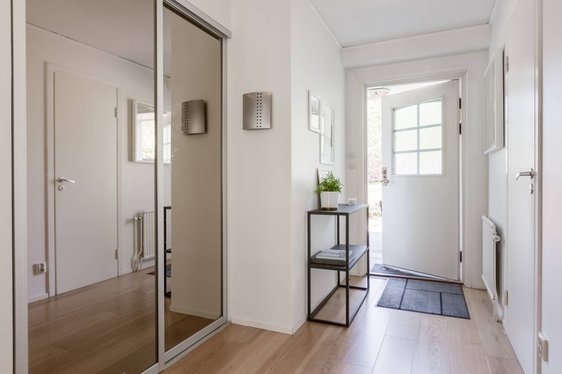 6 rum Radhus på Akvarievägen 43 Fårdala Tyresö kommun - bild 13