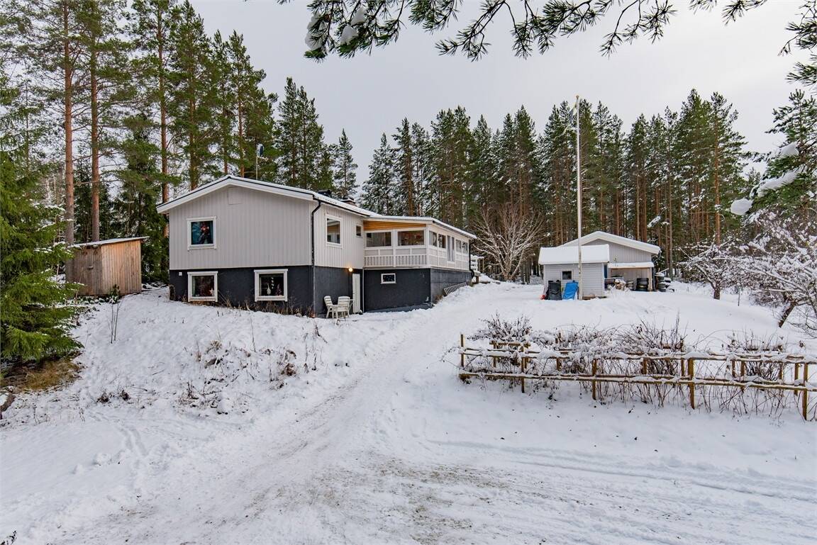 8 rum Villa på Tallbacksvägen 22 Gammelfäbodarna Ockelbo kommun - bild 9