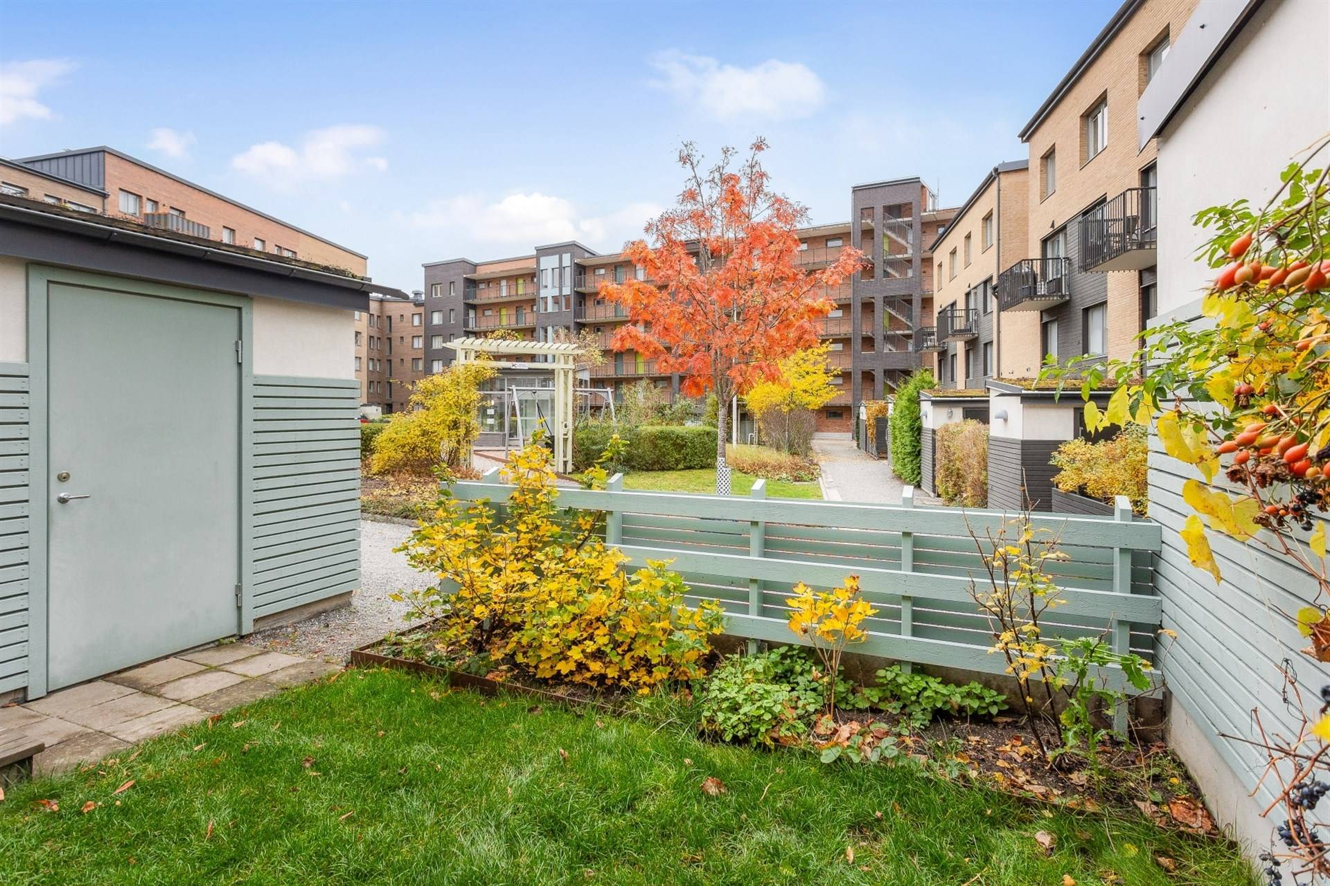 5 rum Radhus på Skrivargatan 23 Ursvik Sundbybergs kommun - bild 2
