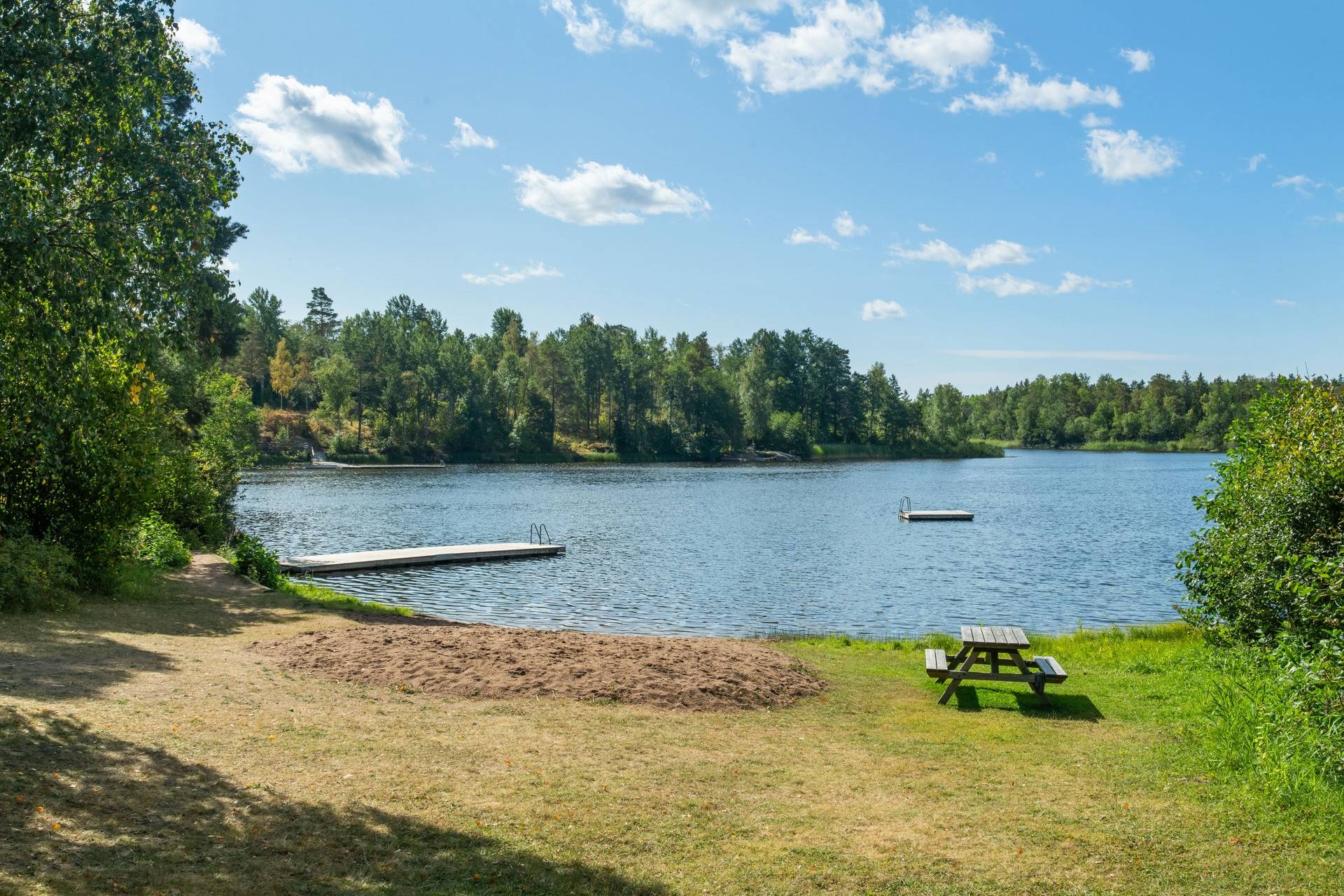 2 rum fritidsboende på Utsundsvägen 48 Herräng, Norrtälje kommun - bild 3