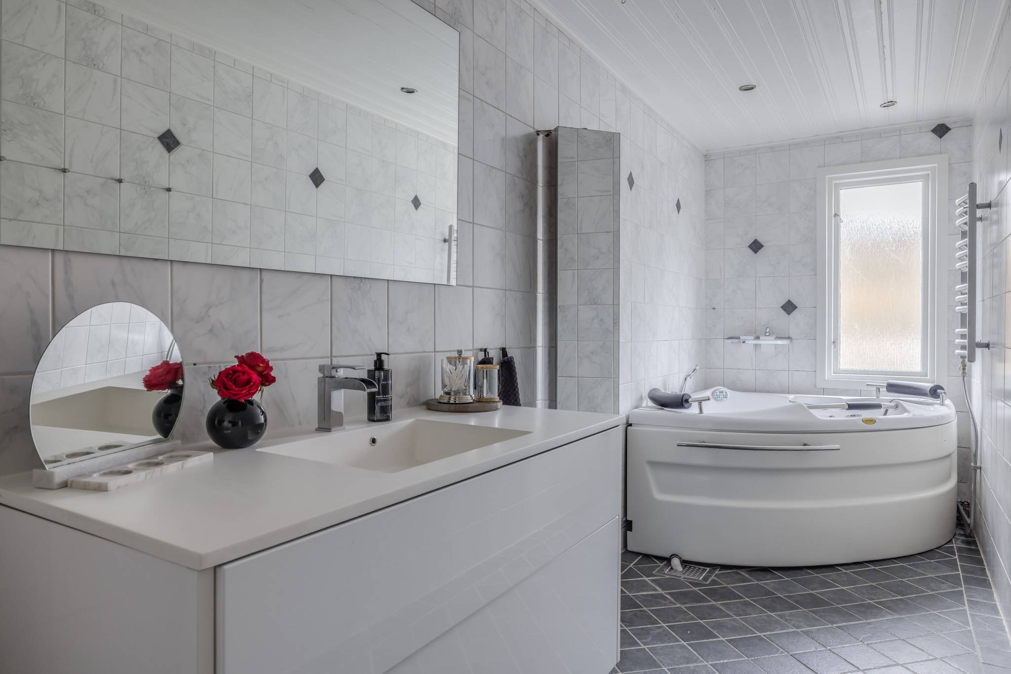 5 rum Radhus på Rödklövervägen 16 Hässelby Villastad Stockholms kommun - bild 26