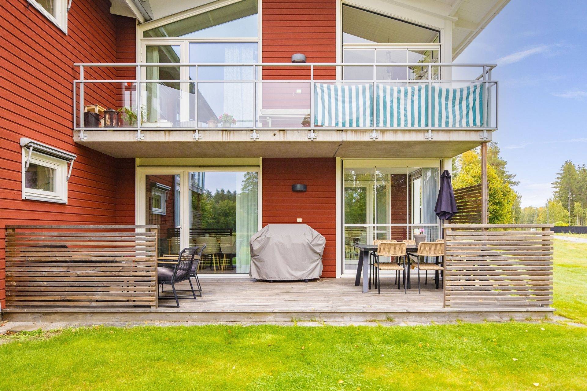4 rum Lägenhet på Regnbågsvägen 4B Sjölunda Lidköpings kommun - bild 7