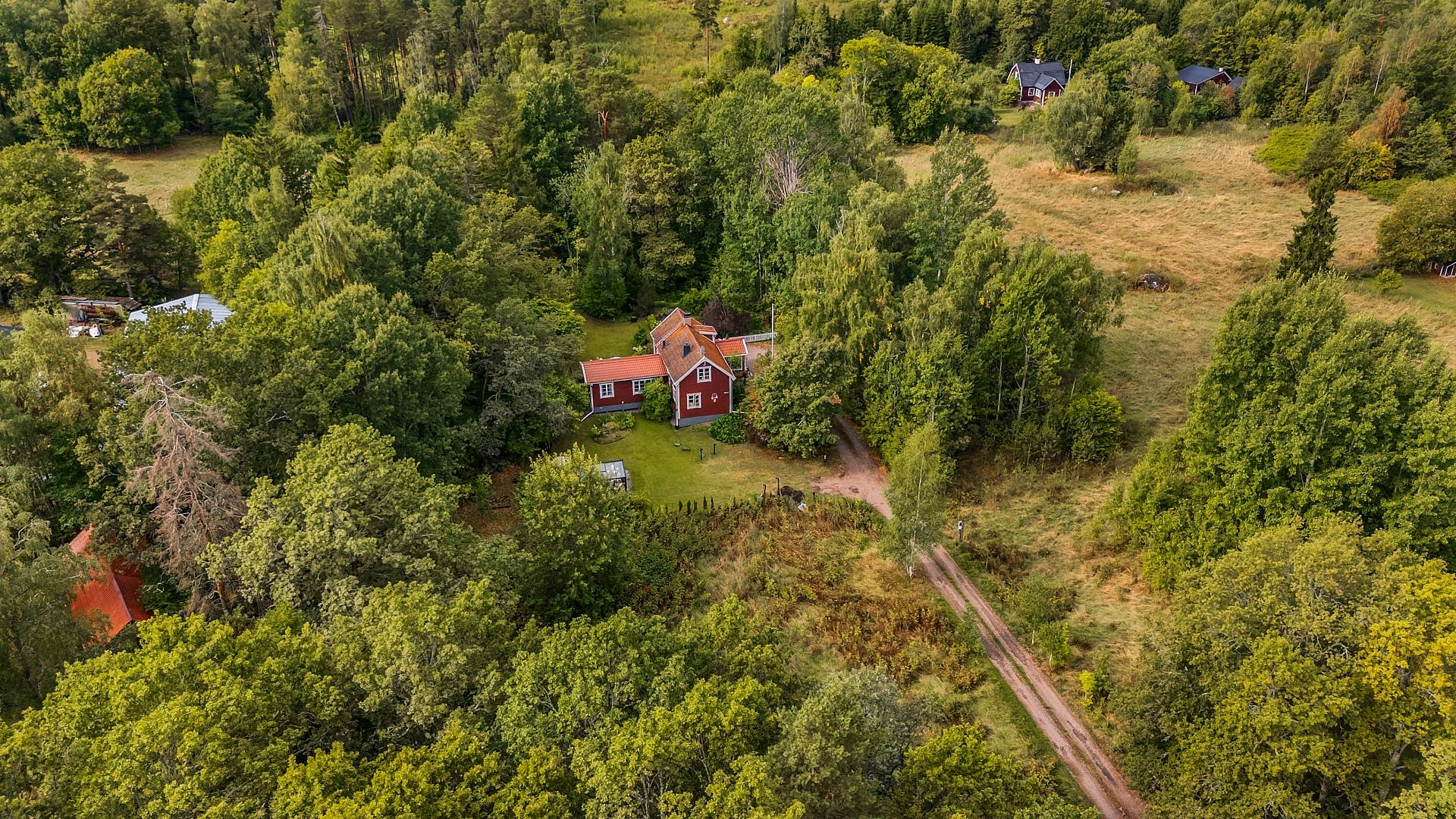 5 rum Villa på Äggebyvägen 27 Strömsholm Hallstahammars kommun - bild 10