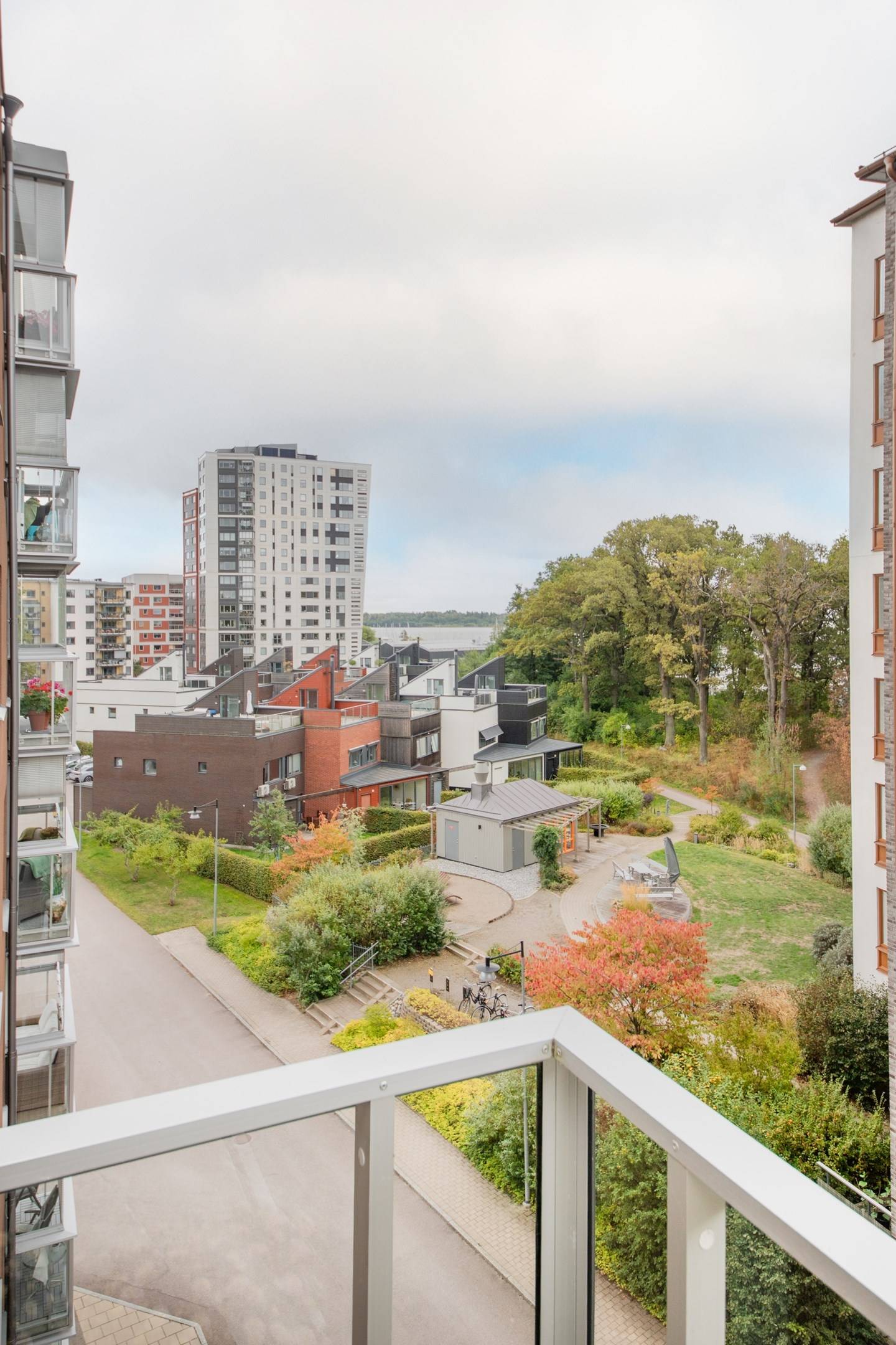 4 rum lägenhet på Spinnakergatan 3 Västerås, Västerås kommun - bild 2